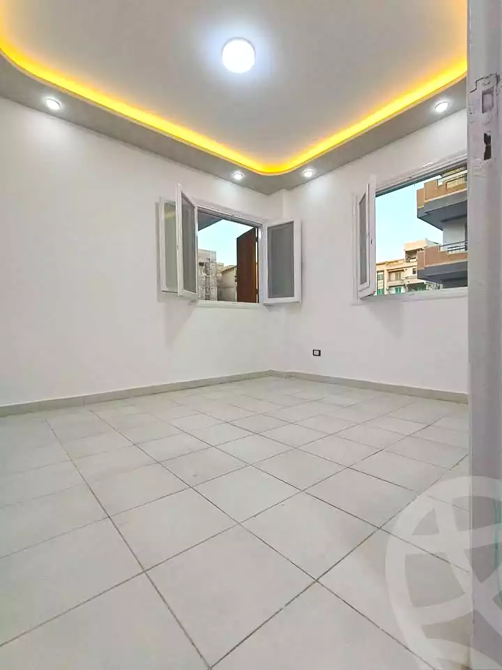 https://aqarmap.com.eg/ar/listing/7298765-for-sale-alexandria-al-agamy-shataa-el-nakheel