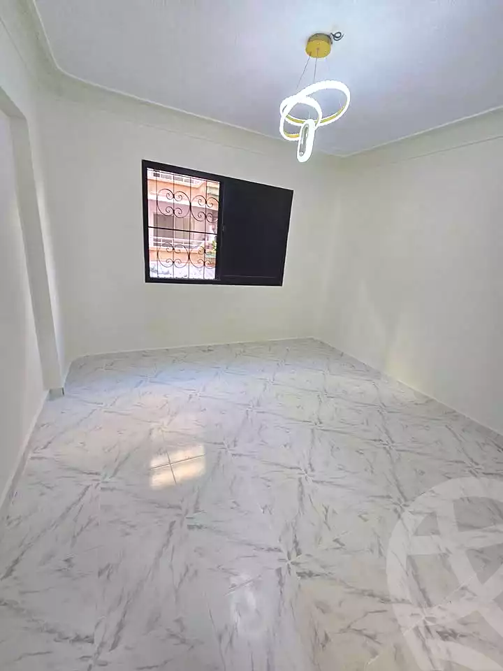 https://aqarmap.com.eg/ar/listing/7298803-for-sale-alexandria-al-agamy-shataa-el-nakheel