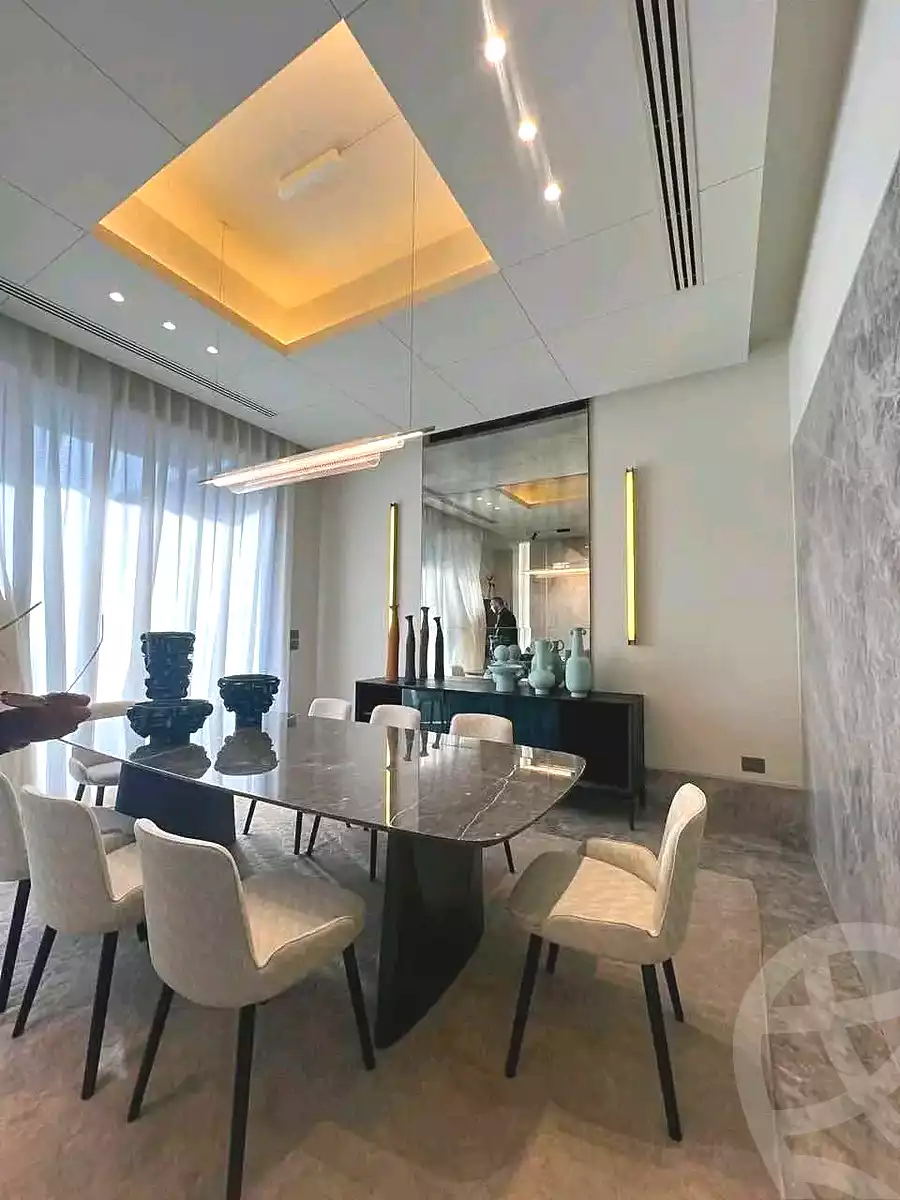 https://aqarmap.com.eg/ar/listing/7298875-for-sale-cairo-new-cairo-compounds-the-crest-compound-il-cazar