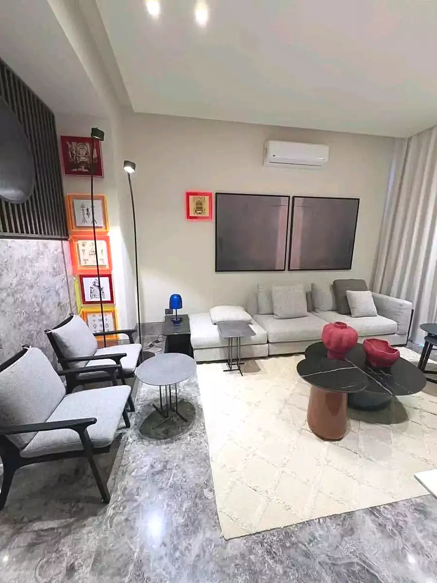 https://aqarmap.com.eg/ar/listing/7298875-for-sale-cairo-new-cairo-compounds-the-crest-compound-il-cazar