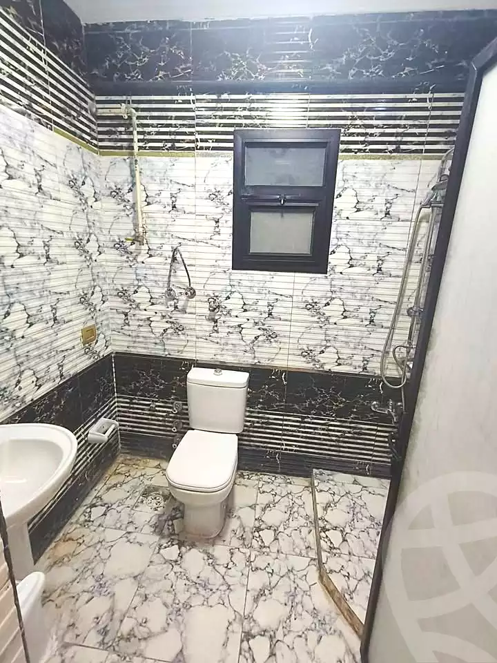https://aqarmap.com.eg/ar/listing/7299120-for-sale-alexandria-al-agamy-lbytsh