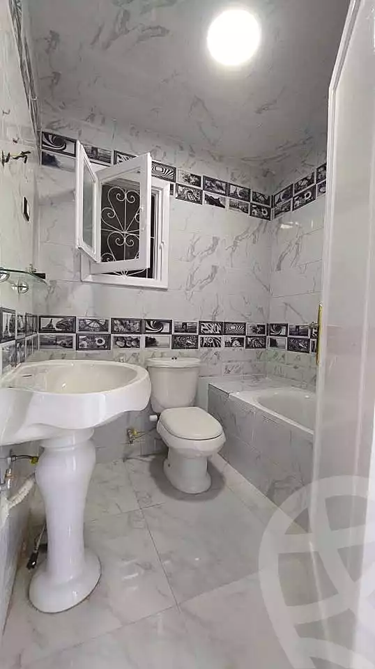 https://aqarmap.com.eg/en/listing/7299277-for-sale-alexandria-al-agamy-shataa-el-nakheel