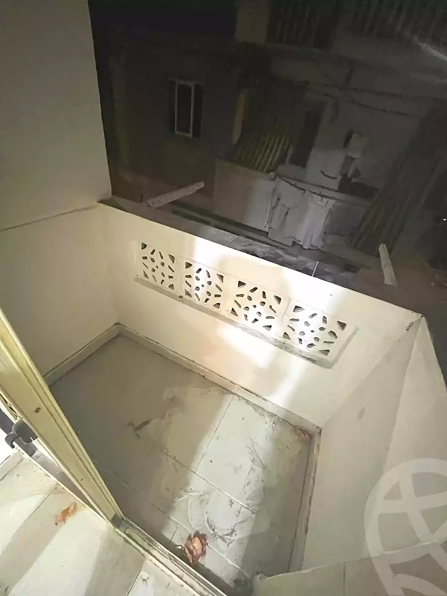 https://aqarmap.com.eg/ar/listing/7299285-for-sale-alexandria-rs-ltyn