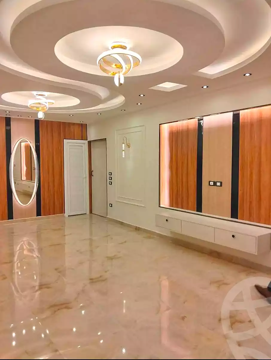 https://aqarmap.com.eg/ar/listing/7299372-for-sale-alexandria-al-agamy-bw-ywsf