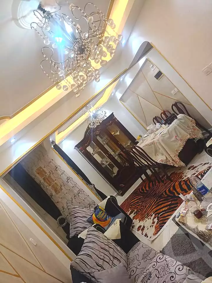 https://aqarmap.com.eg/ar/listing/7299408-for-sale-alexandria-alhadara-new-el-hadra