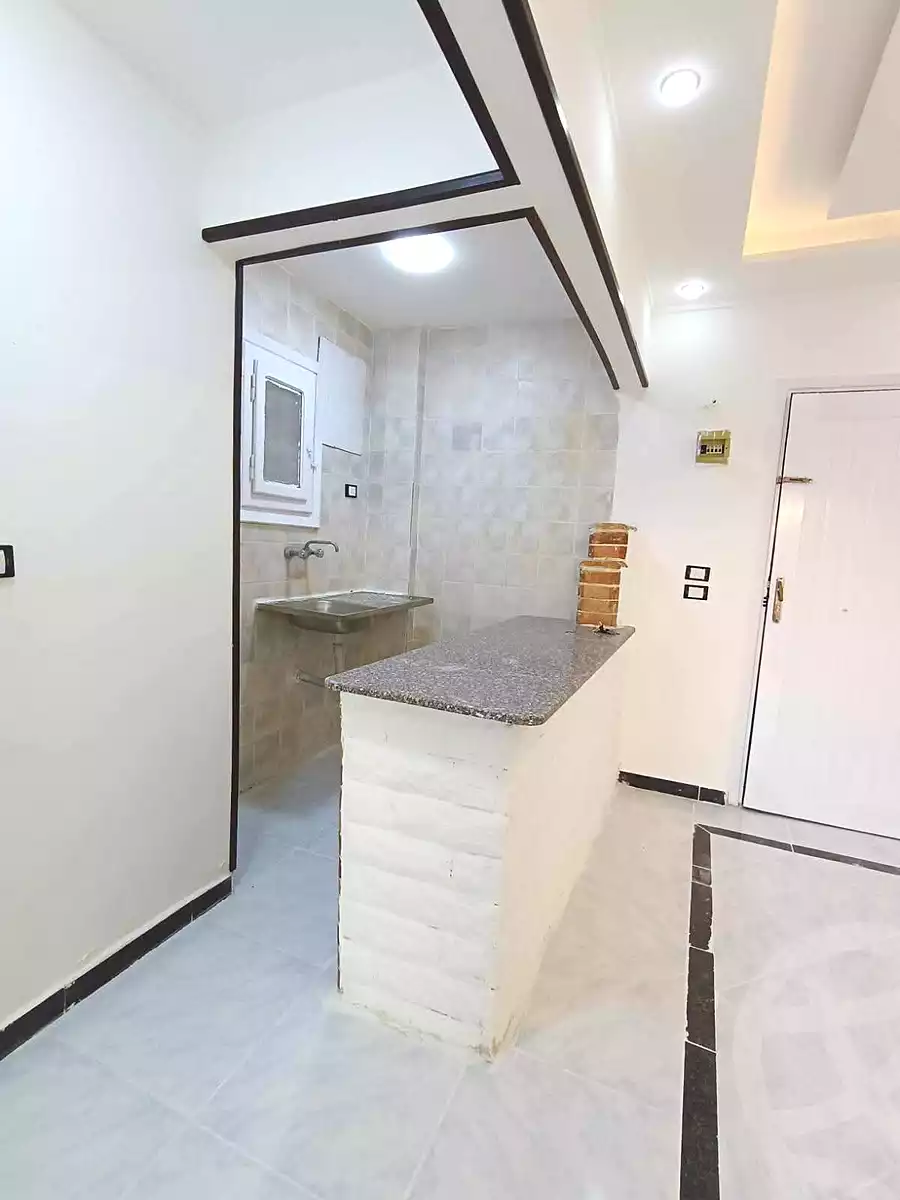 https://aqarmap.com.eg/ar/listing/7299460-for-sale-alexandria-al-agamy-shataa-el-nakheel