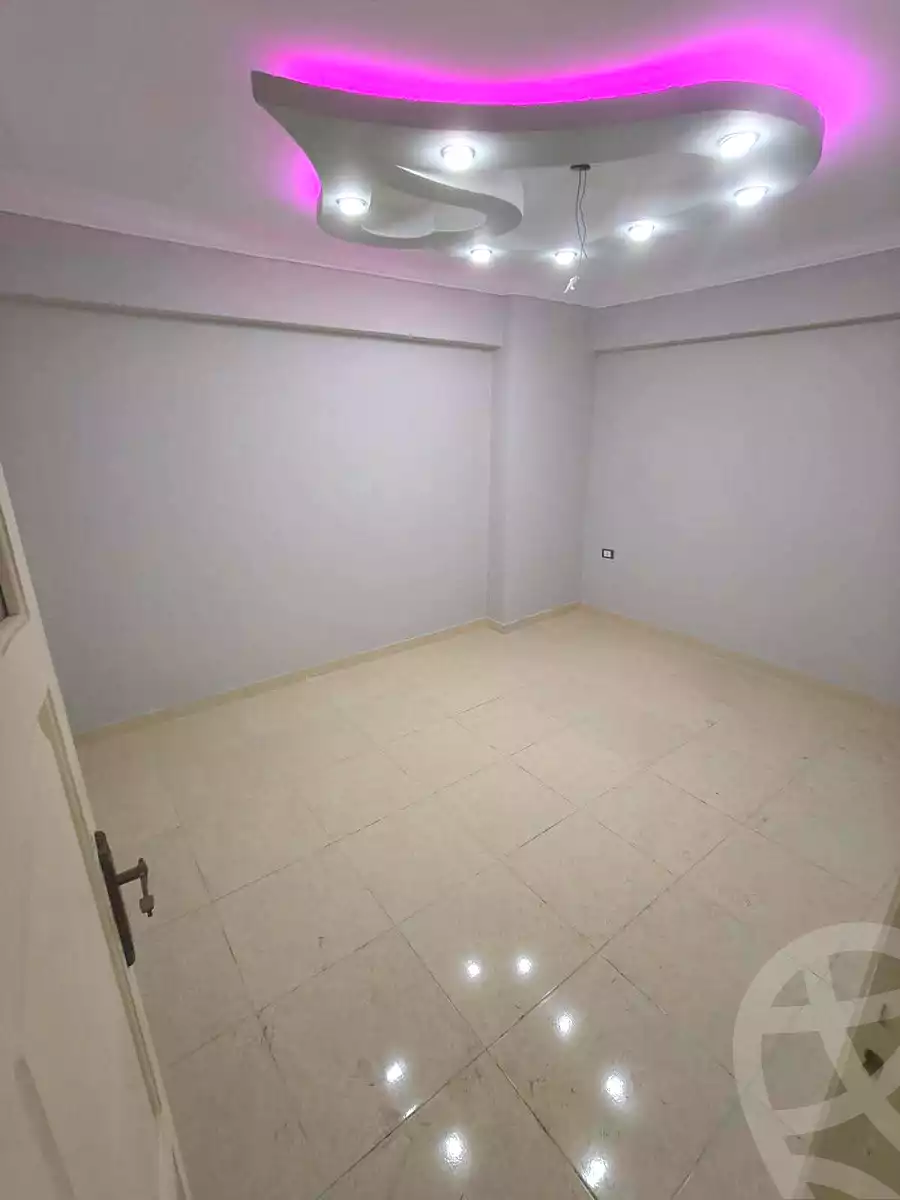 https://aqarmap.com.eg/ar/listing/7299470-for-sale-alexandria-lsywf-el-falki