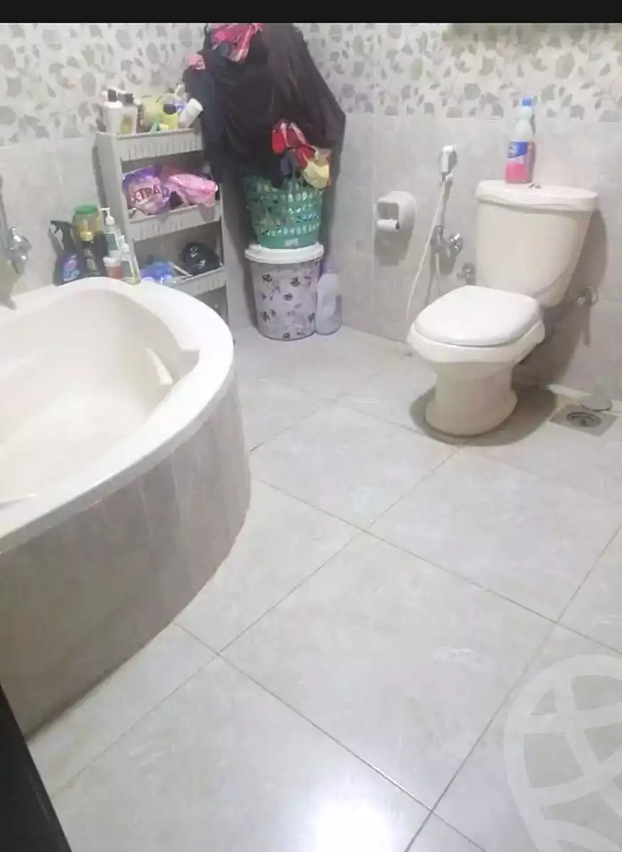https://aqarmap.com.eg/en/listing/7299495-for-sale-cairo-helwan-helwan-el-sharkeya-khesro-basha-st
