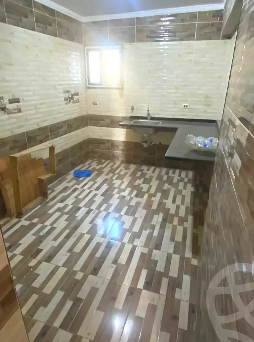 https://aqarmap.com.eg/en/listing/7297916-for-sale-alexandria-ganaklis