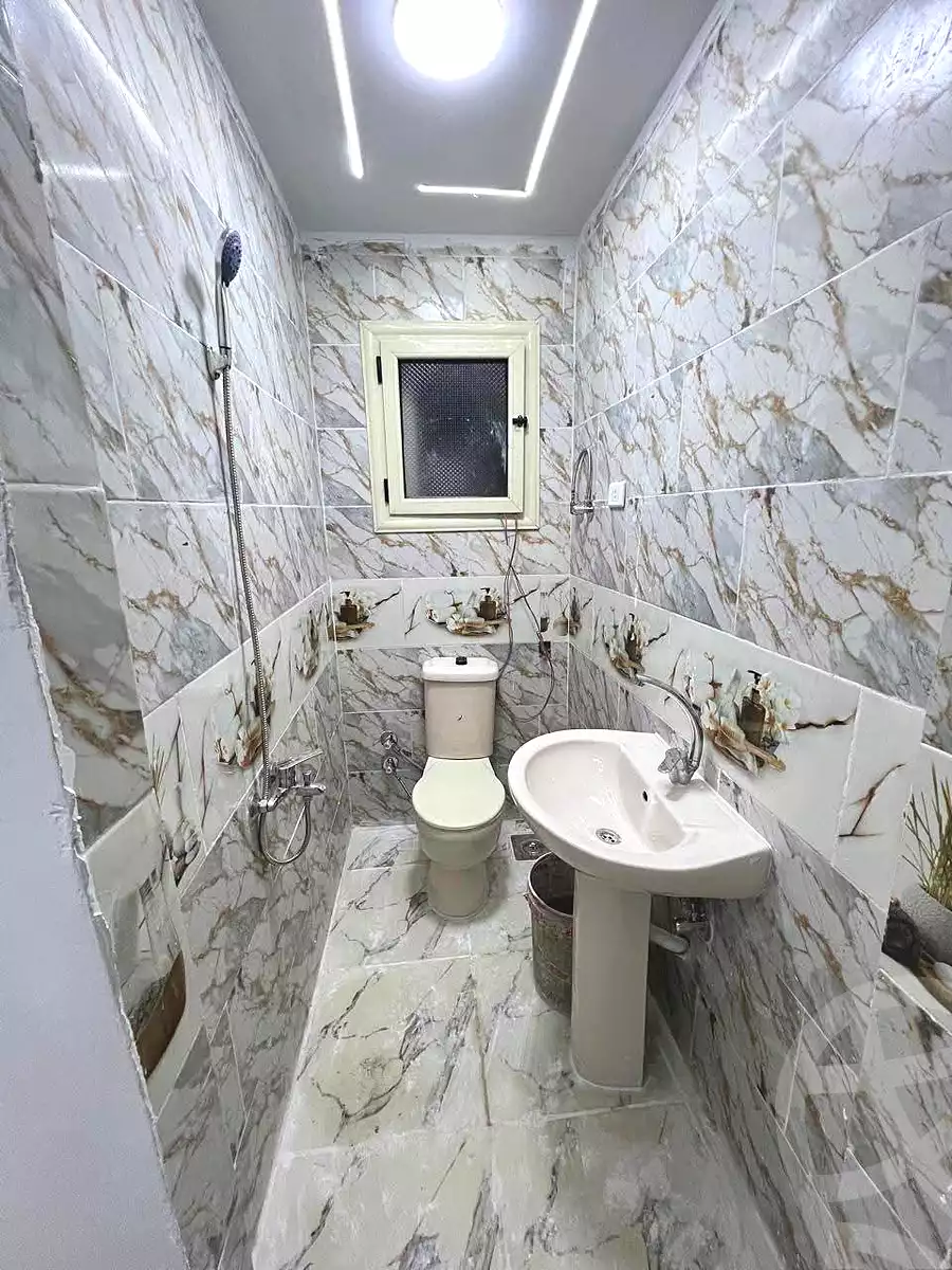 https://aqarmap.com.eg/en/listing/7299584-for-sale-alexandria-lsywf-el-falki