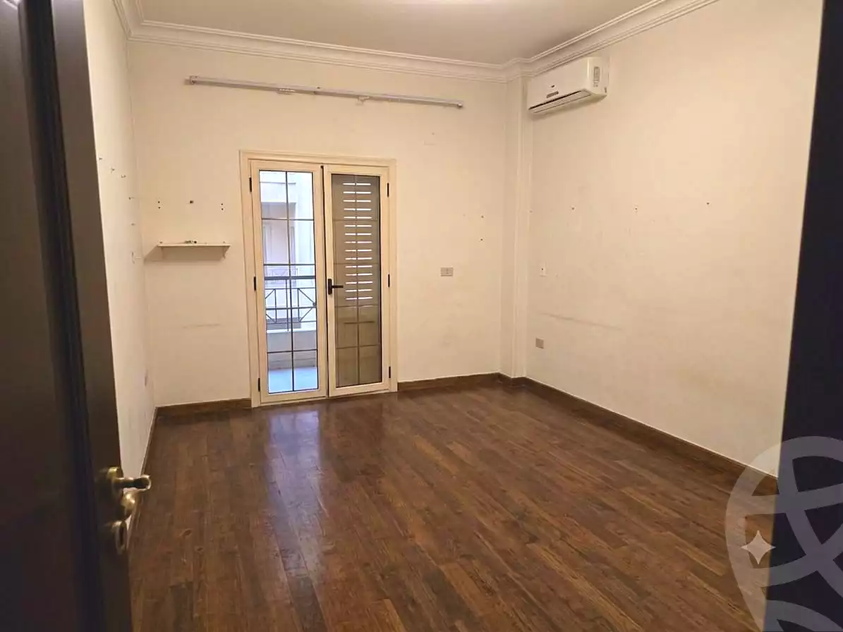 https://aqarmap.com.eg/en/listing/7299927-for-sale-cairo-new-cairo-el-narges-el-narges-2-pilot-halawany-st