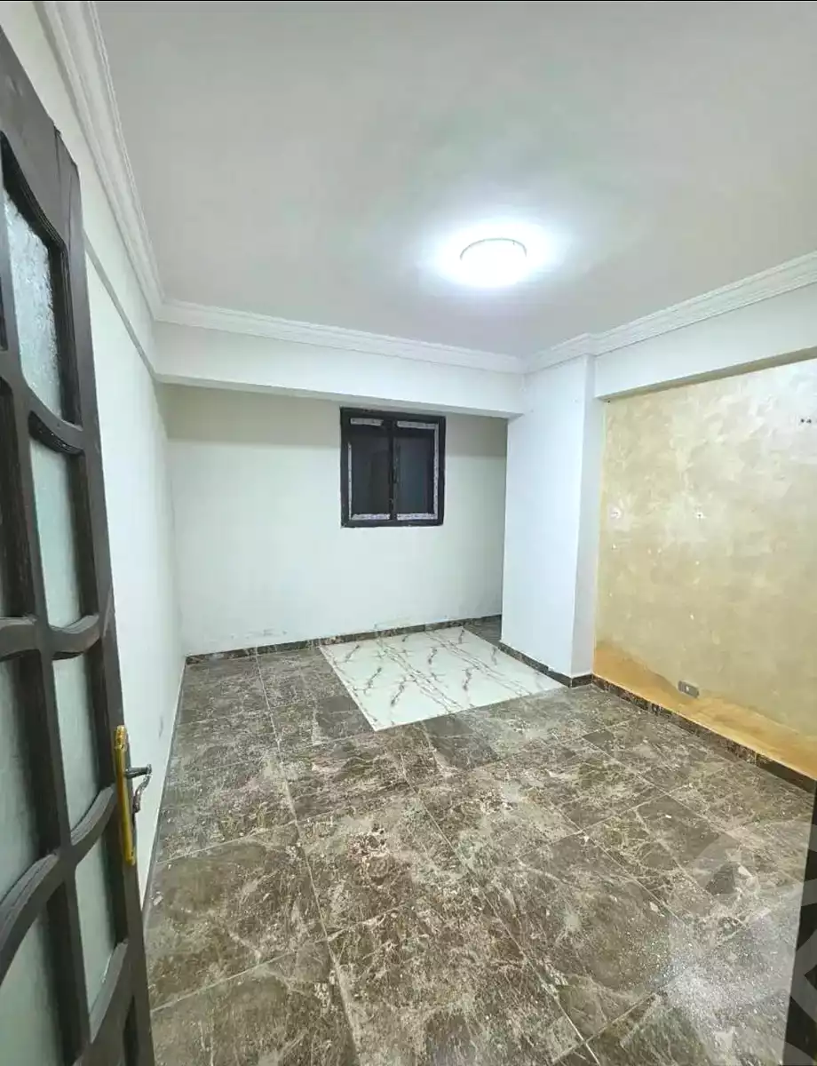 https://aqarmap.com.eg/ar/listing/7300489-for-sale-alexandria-sydy-bshr-sydy-bshr-bhry-shr-mhmwd-l-yswy