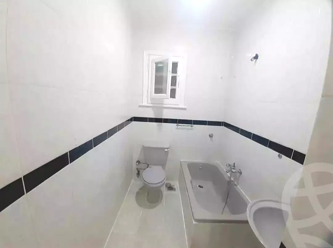 https://aqarmap.com.eg/en/listing/7300567-for-sale-alexandria-al-agamy