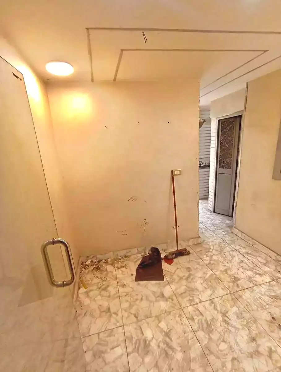 https://aqarmap.com.eg/en/listing/7300593-for-rent-alexandria-al-agamy