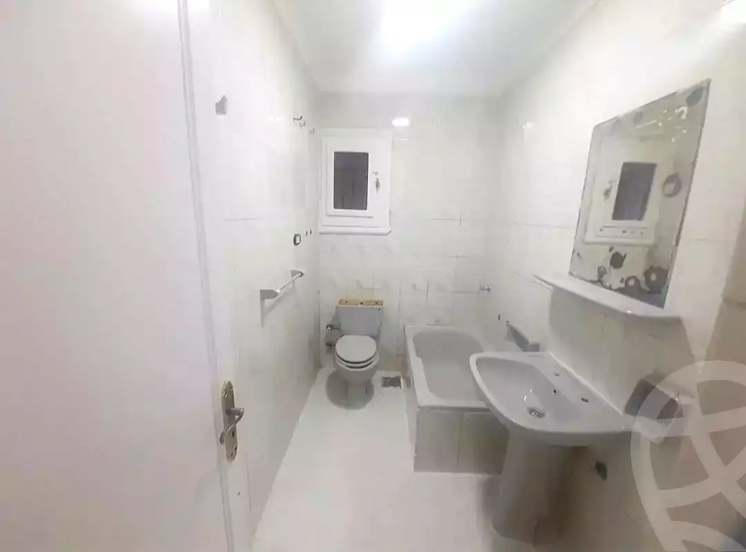 https://aqarmap.com.eg/ar/listing/7300605-for-sale-alexandria-al-agamy