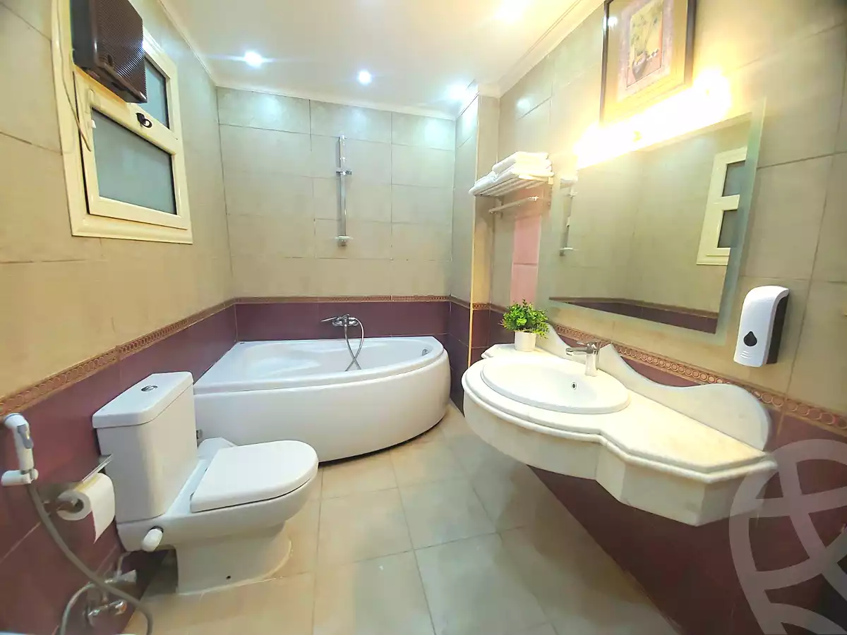 https://aqarmap.com.eg/ar/listing/7300690-for-rent-cairo-el-sheikh-zayed-city-el-hay-elthamen-area-1