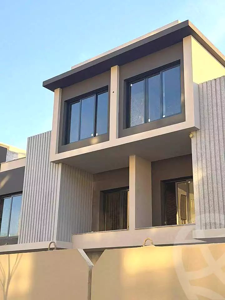 https://aqarmap.com.eg/ar/listing/7300764-for-sale-cairo-new-cairo-compounds-trio-gardens