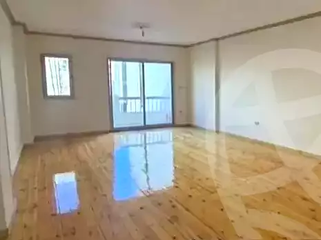 https://aqarmap.com.eg/ar/listing/7301146-for-rent-alexandria-ganaklis