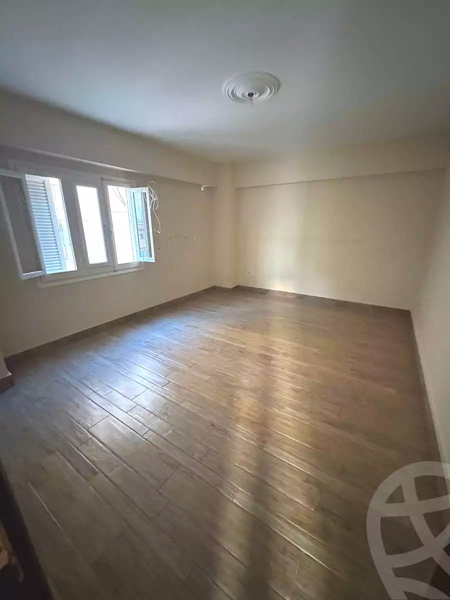 https://aqarmap.com.eg/ar/listing/7301104-for-sale-cairo-new-cairo-el-banafsg-el-banafsag-omarat-al-gabri-st
