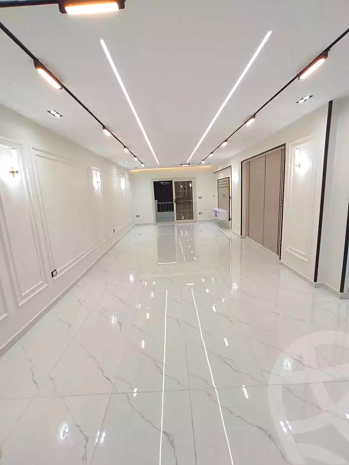 https://aqarmap.com.eg/ar/listing/7301226-for-sale-alexandria-al-agamy-lbytsh-el-reyad-st