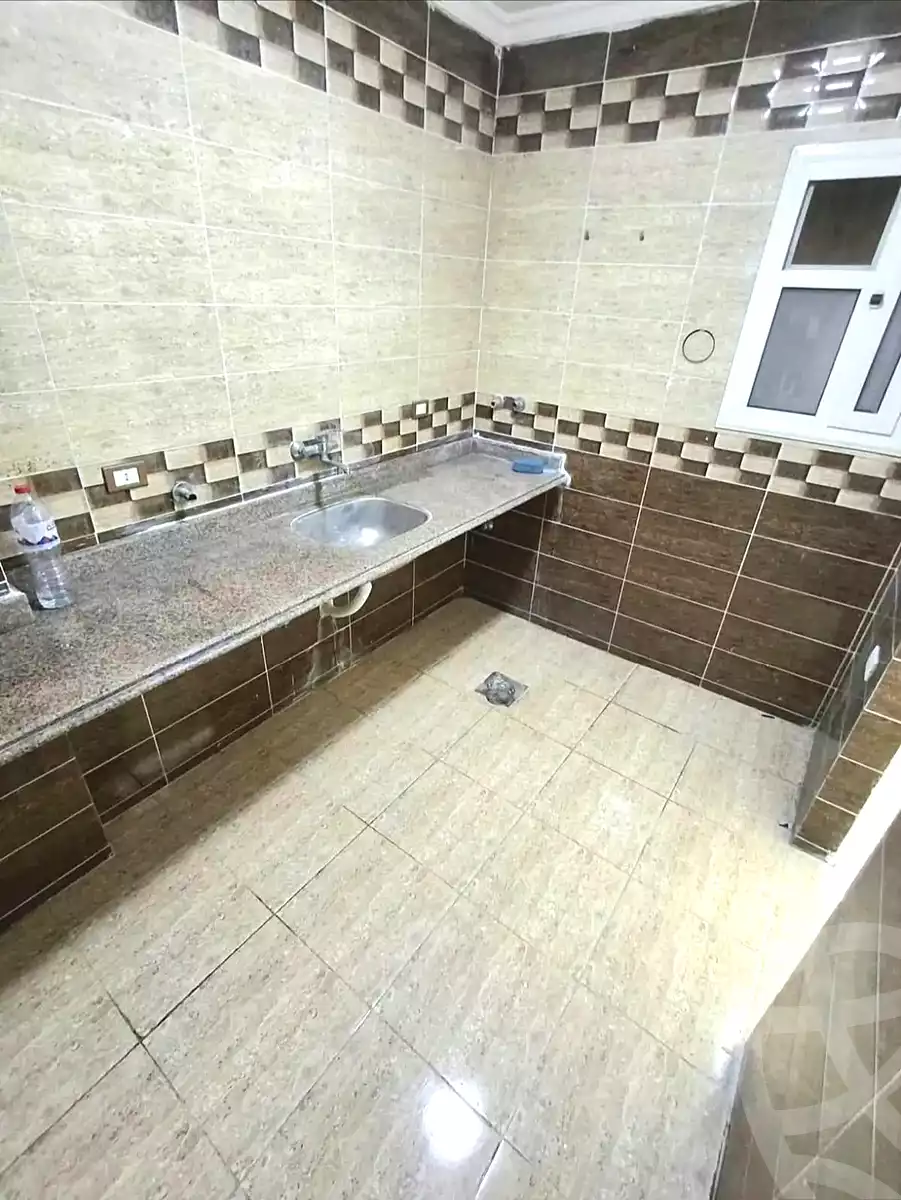 https://aqarmap.com.eg/ar/listing/7301726-for-sale-alexandria-el-asafra-shr-45