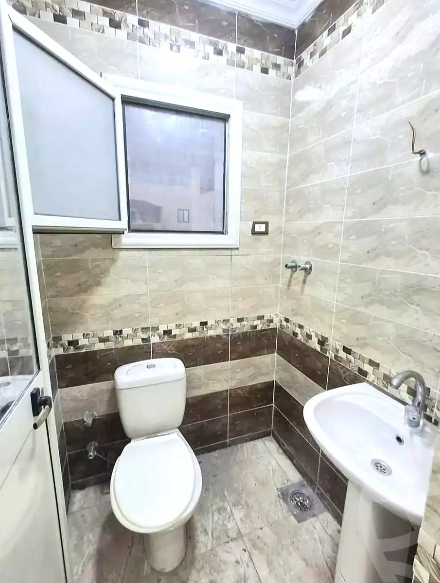 https://aqarmap.com.eg/ar/listing/7301726-for-sale-alexandria-el-asafra-shr-45