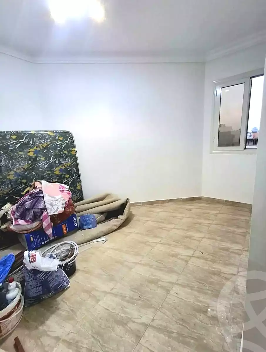 https://aqarmap.com.eg/ar/listing/7301726-for-sale-alexandria-el-asafra-shr-45