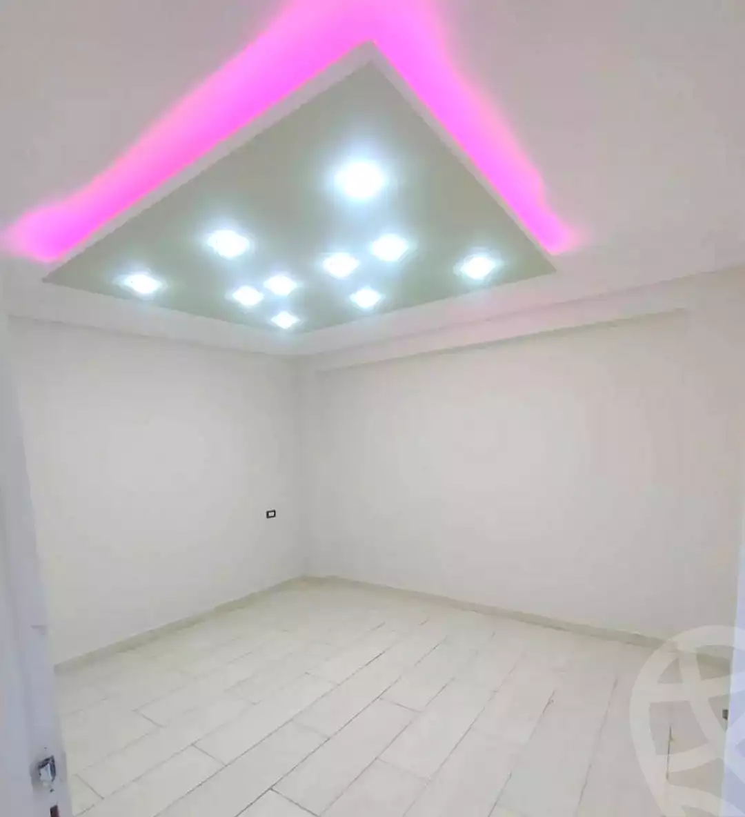 https://aqarmap.com.eg/en/listing/7301807-for-sale-alexandria-lsywf-el-falki