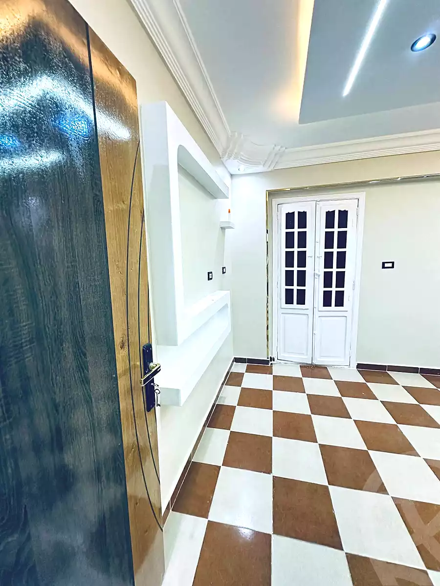 https://aqarmap.com.eg/en/listing/7302233-for-sale-alexandria-lsywf-el-falki