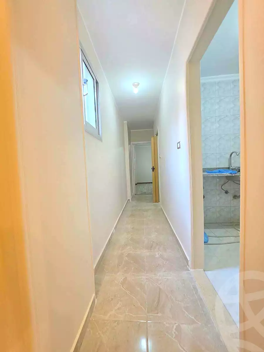 https://aqarmap.com.eg/en/listing/7302242-for-sale-alexandria-sydy-bshr-sydy-bshr-bhry-street-16