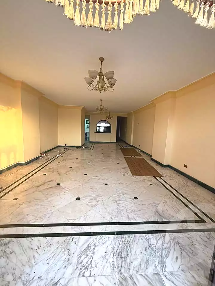https://aqarmap.com.eg/ar/listing/7302473-for-sale-alexandria-sydy-bshr