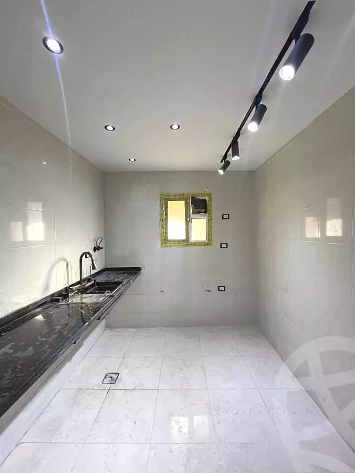 https://aqarmap.com.eg/ar/listing/7302540-for-sale-alexandria-al-agamy-lbytsh-shahr-al-assal-st
