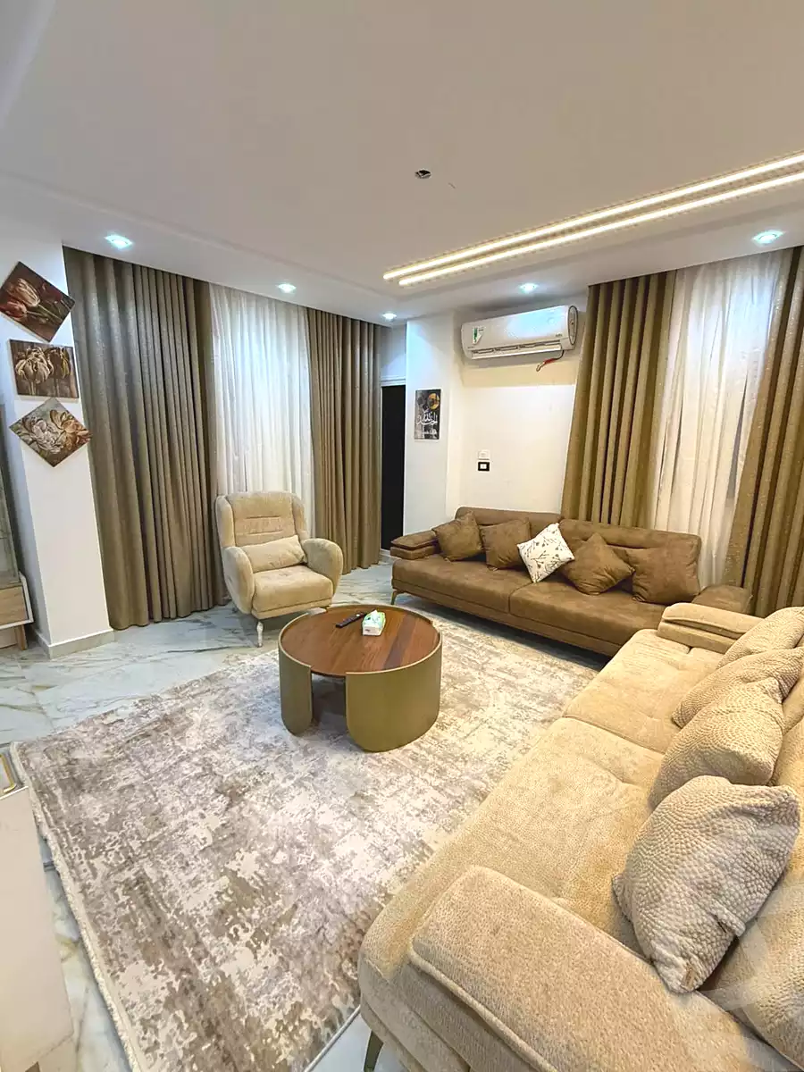 https://aqarmap.com.eg/en/listing/7302587-for-rent-cairo-new-cairo-compounds-zizinia-city