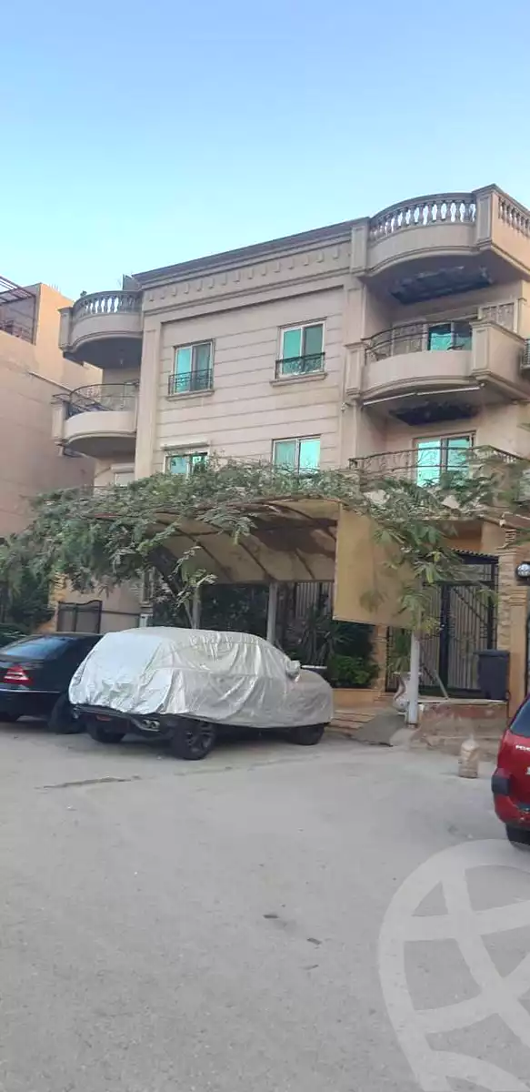 https://aqarmap.com.eg/en/listing/7302610-for-sale-cairo-new-cairo-el-banafsg-el-banafsag-1-tagan-st