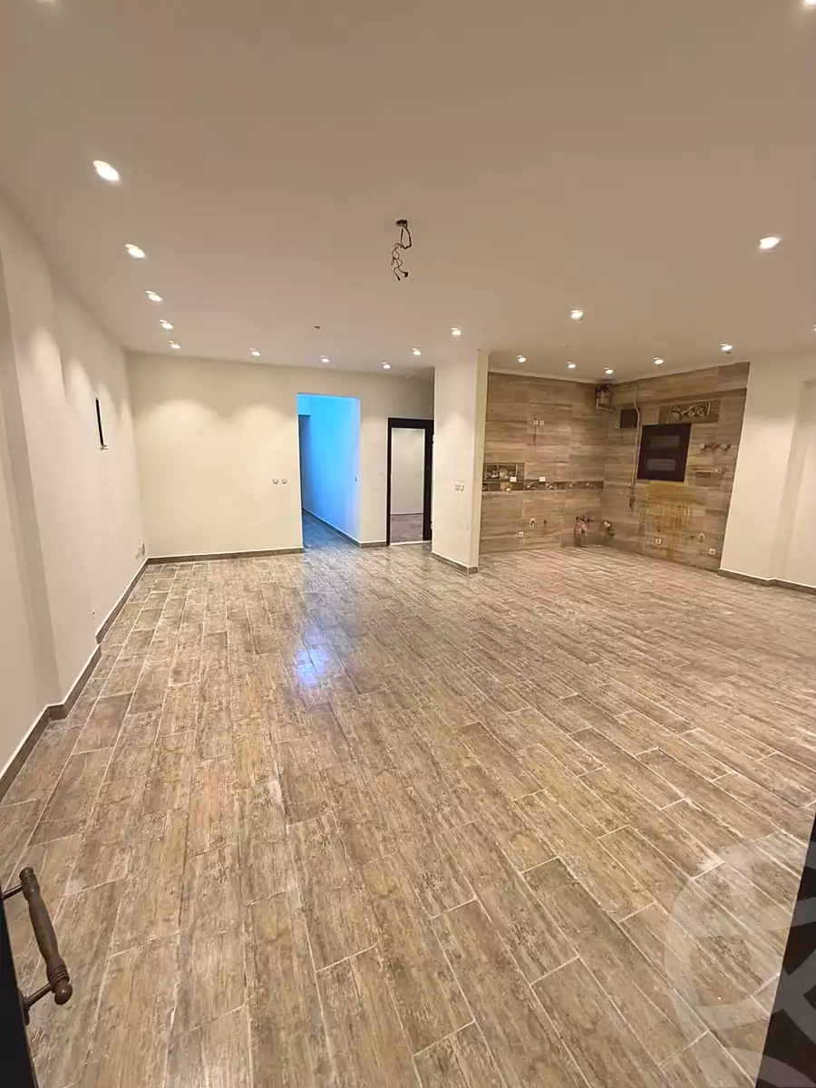 https://aqarmap.com.eg/en/listing/7302767-for-sale-cairo-new-cairo-el-ahyaa-third-neighborhood-street-16