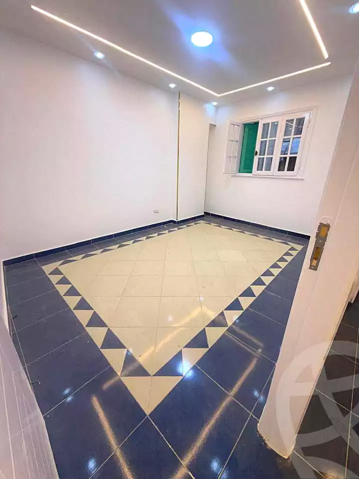 https://aqarmap.com.eg/ar/listing/7302854-for-sale-alexandria-sydy-bshr-sydy-bshr-bhry-ali-hipa-st