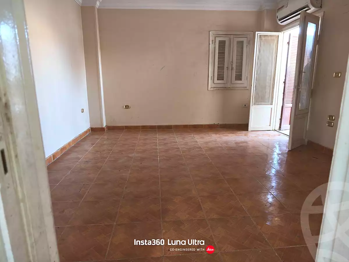 https://aqarmap.com.eg/ar/listing/7303298-for-sale-cairo-new-cairo-compounds-kmbwnd-rwd-lzhr