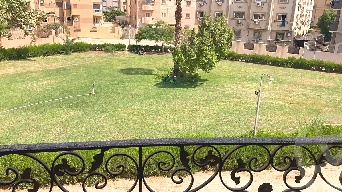 شقة بـ٤ غرف نوم في مدينة الفردوس، صورة ٢ من ٣