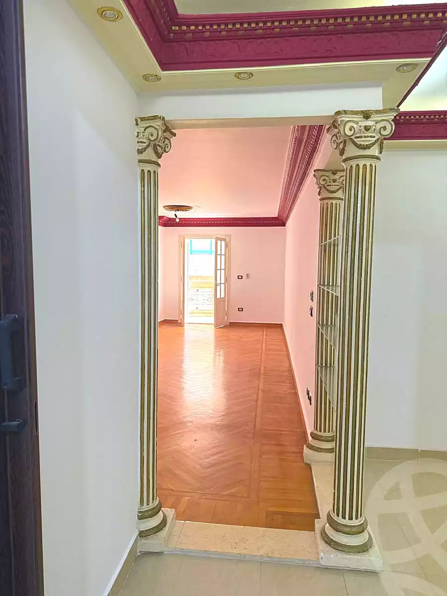 https://aqarmap.com.eg/ar/listing/7303305-for-rent-alexandria-lauran-shr-srhnk