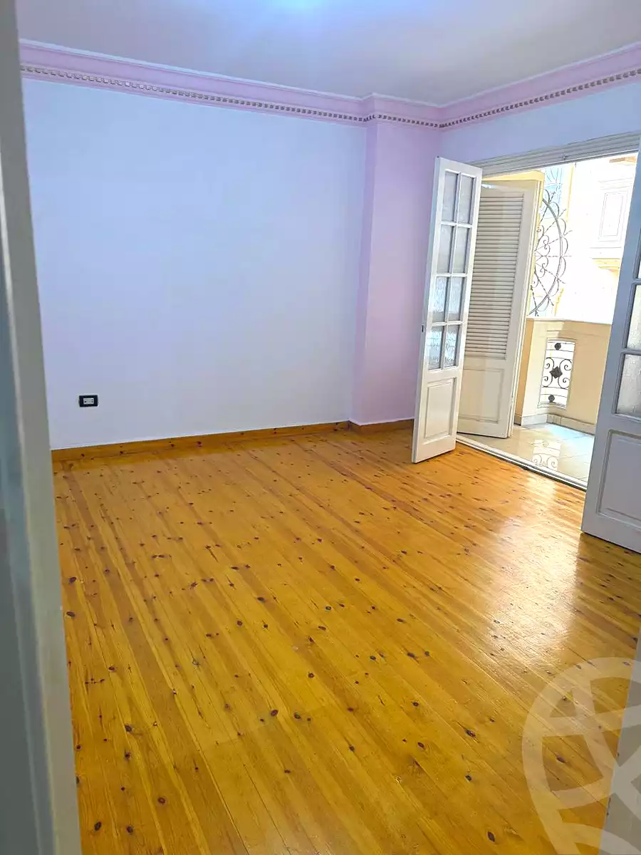 https://aqarmap.com.eg/ar/listing/7303305-for-rent-alexandria-lauran-shr-srhnk
