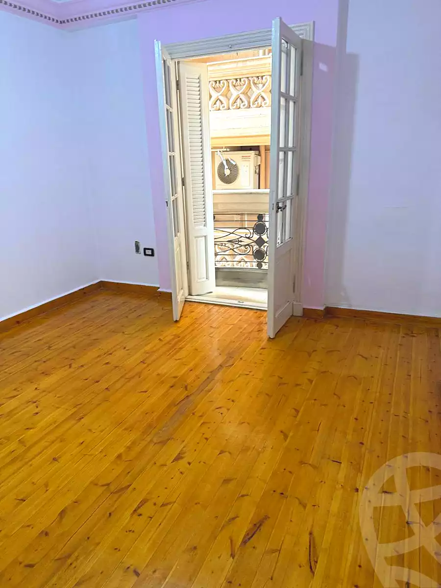 https://aqarmap.com.eg/ar/listing/7303305-for-rent-alexandria-lauran-shr-srhnk
