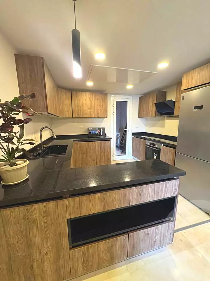 https://aqarmap.com.eg/ar/listing/7303831-for-sale-cairo-new-cairo-compounds-sarai