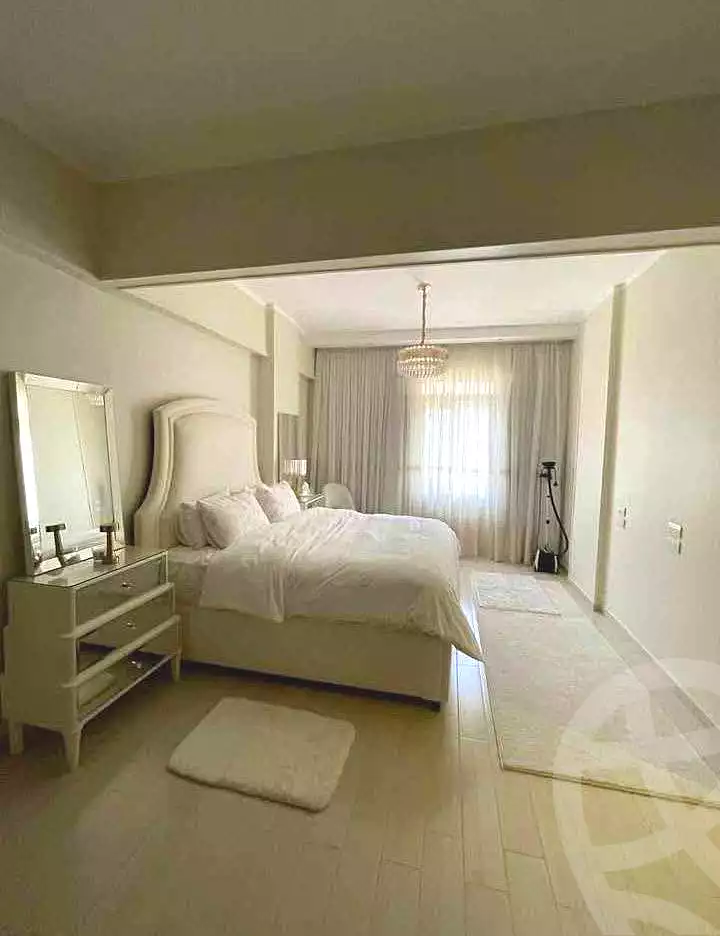 https://aqarmap.com.eg/ar/listing/7303845-for-sale-cairo-new-cairo-compounds-sarai-elan-sarai-compound