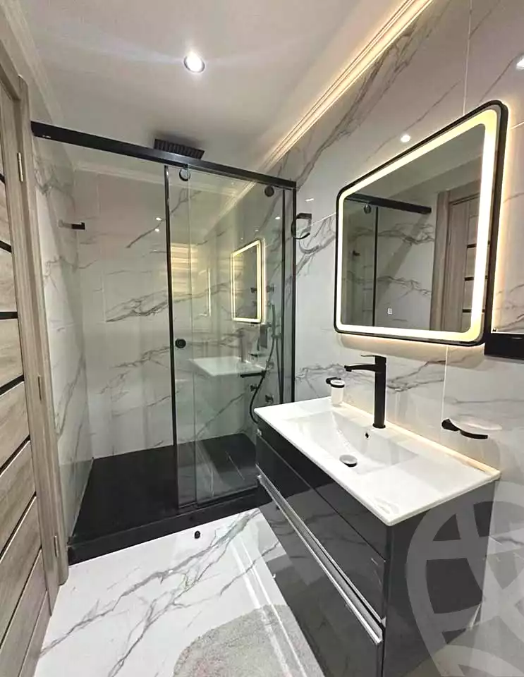 https://aqarmap.com.eg/ar/listing/7303845-for-sale-cairo-new-cairo-compounds-sarai-elan-sarai-compound