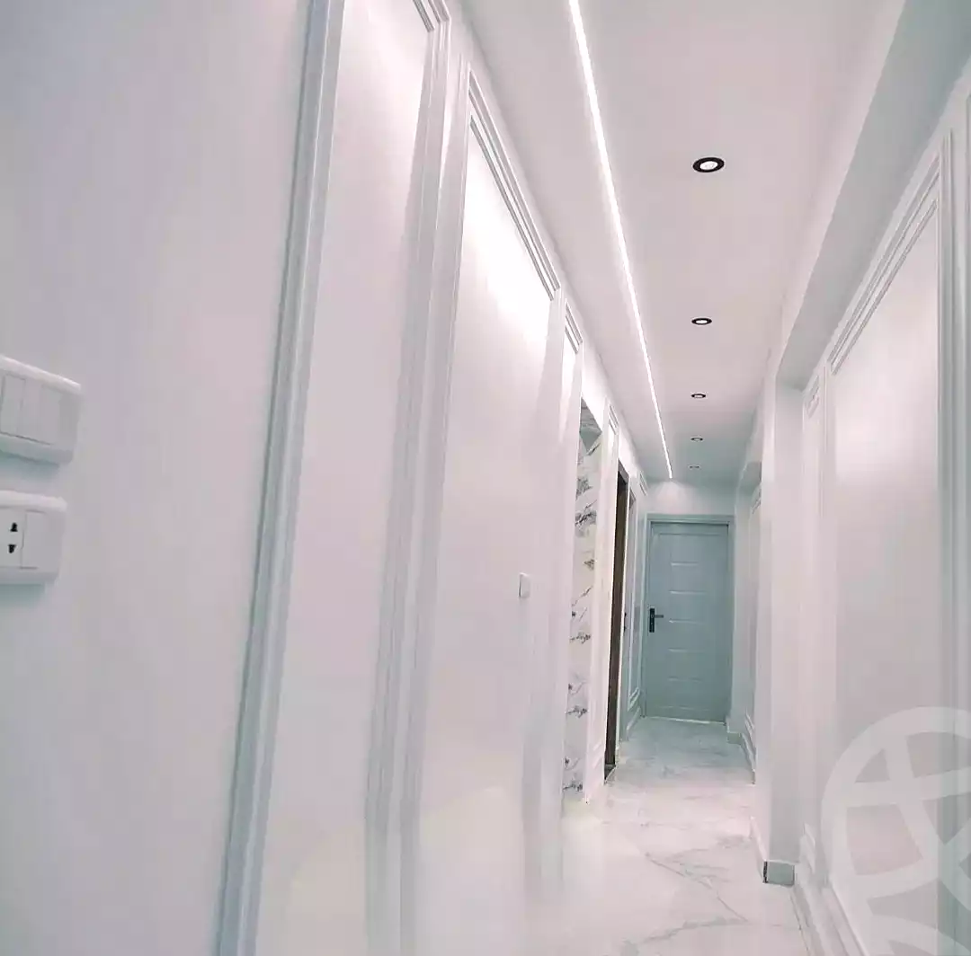 https://aqarmap.com.eg/ar/listing/7303931-for-sale-alexandria-al-agamy-el-hanouvel