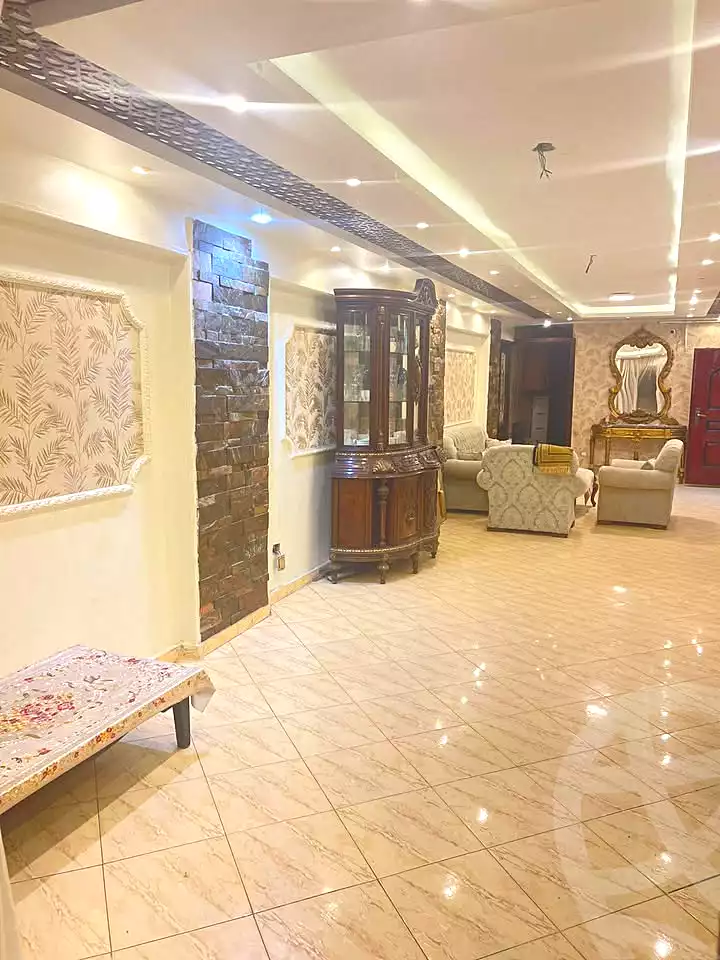 https://aqarmap.com.eg/en/listing/7304109-for-sale-alexandria-camp-cesar