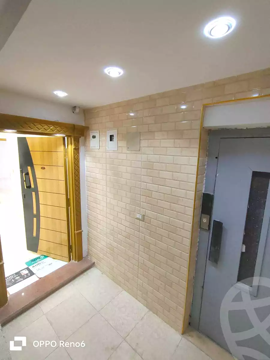 https://aqarmap.com.eg/ar/listing/7304151-for-sale-alexandria-el-asafra-l-sfr-bhry