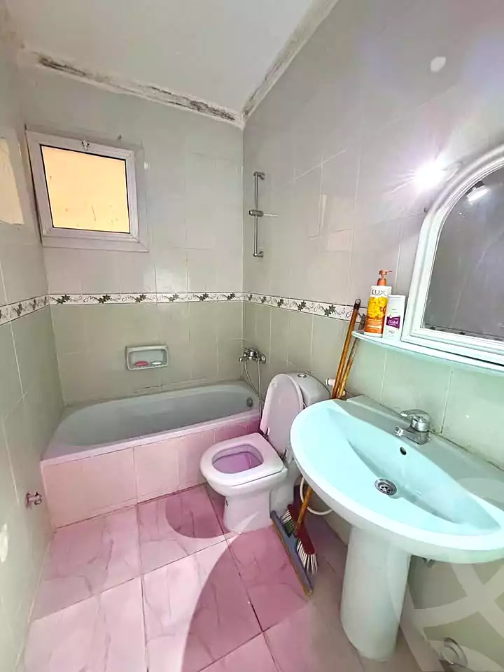 https://aqarmap.com.eg/ar/listing/7304158-for-sale-alexandria-al-agamy-shataa-el-nakheel
