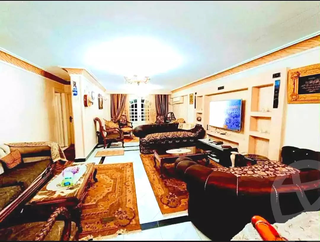 https://aqarmap.com.eg/ar/listing/7304575-for-sale-alexandria-sydy-bshr-sydy-bshr-bhry-shr-khld-bn-lwlyd