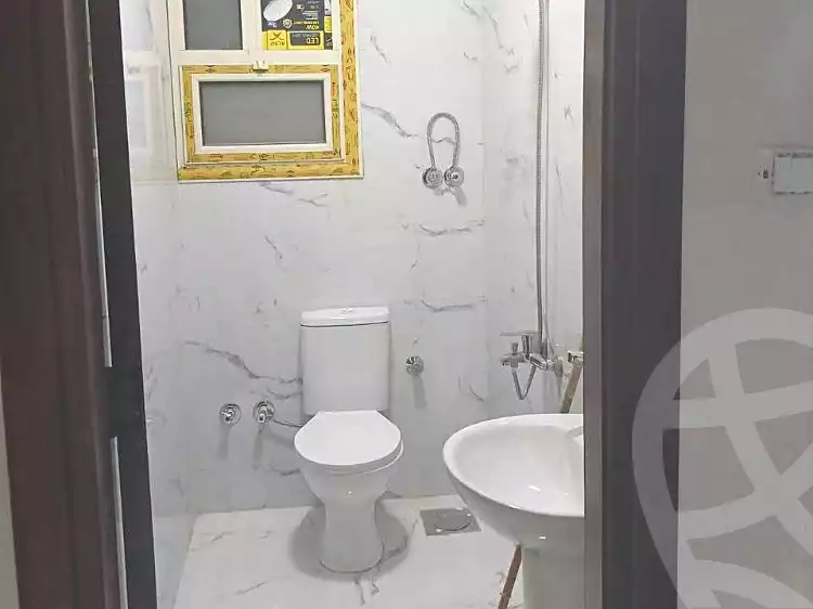 https://aqarmap.com.eg/en/listing/7273420-for-sale-cairo-helwan-helwan-el-sharkeya-gaafar-st